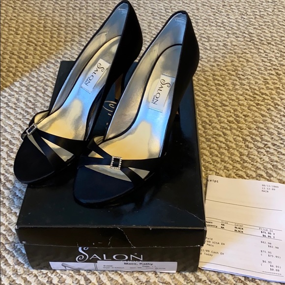 Salon Shoes - Dress strappy shoe.
